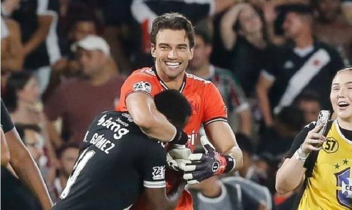 Corinthians e Vasco avançam nos pênaltis e decidem a Copa do Brasil