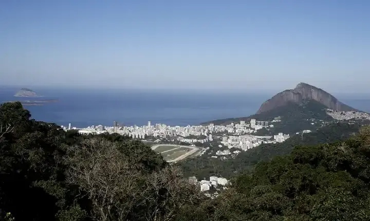 Parque Nacional da Tijuca, no Rio, é o mais frequentado do país