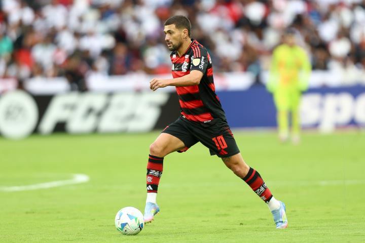 Fla fica no 0x0 contra LDU pela Libertadores