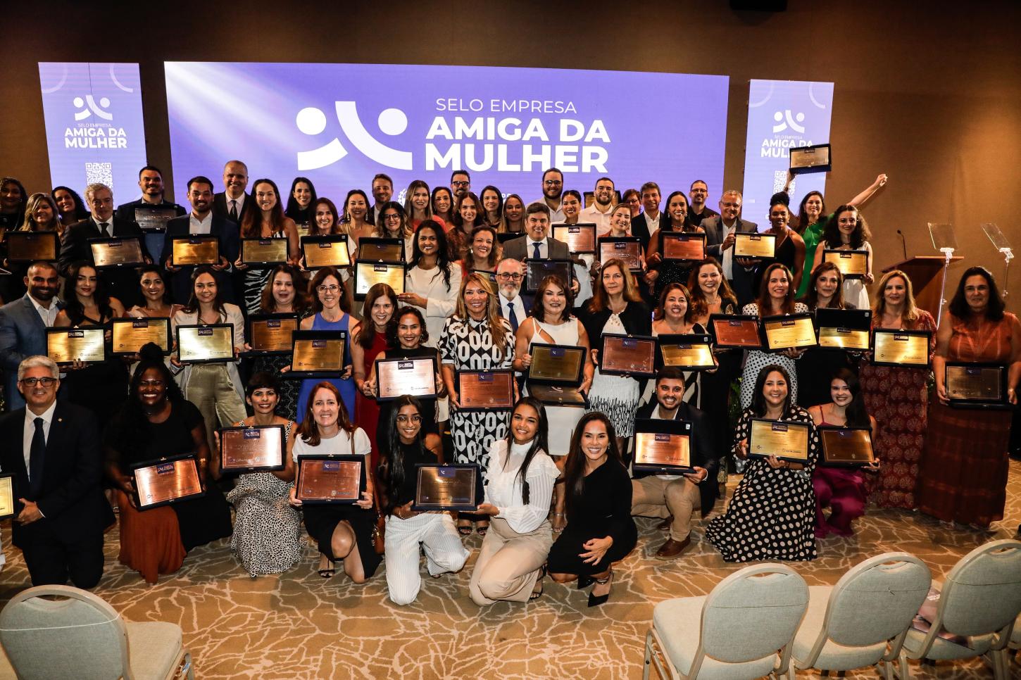Governo do Estado certifica 64 organizações com Selo Empresa Amiga da Mulher