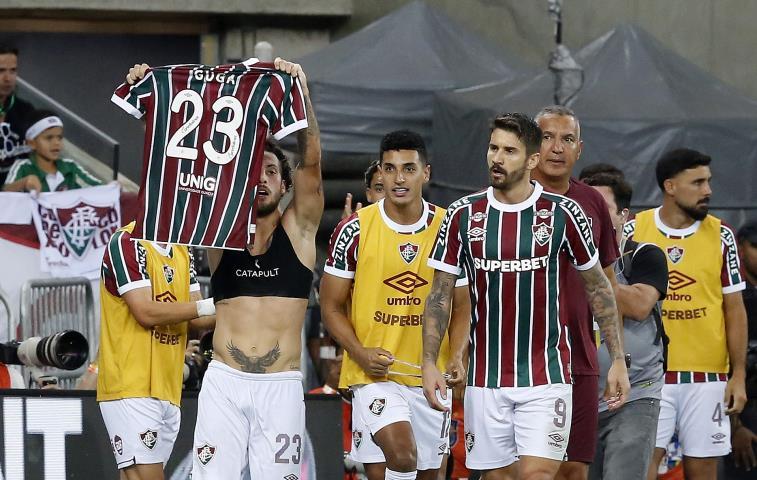 Fluminense vence de virada o clássico contra o Vasco