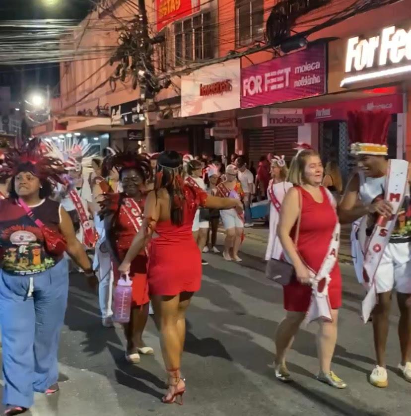 Bloco Bebe Rindo inscreve até esta quinta para seu concurso de samba-enredo