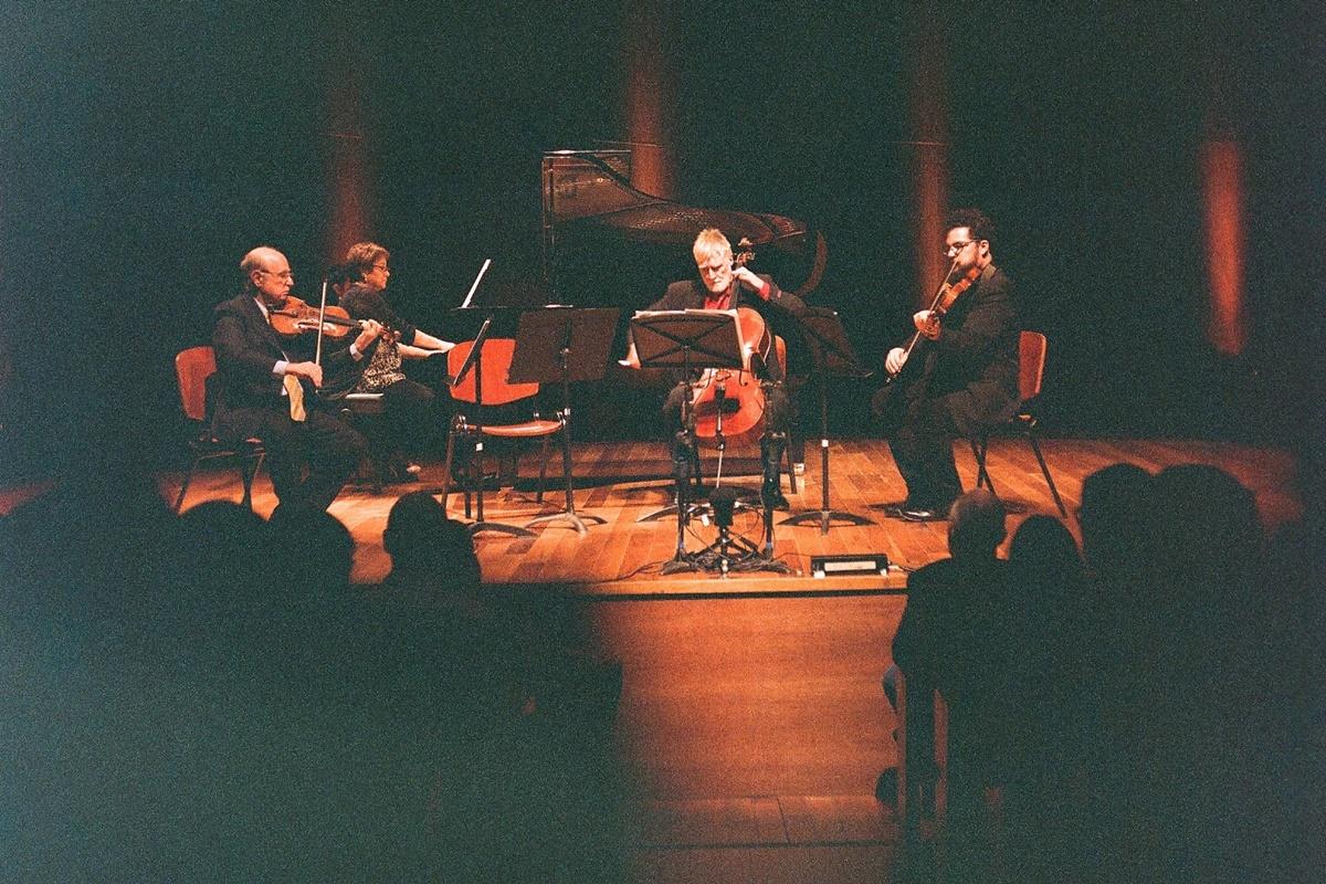 Quarteto Lindarte se apresenta neste Sábado no Teatro Feso