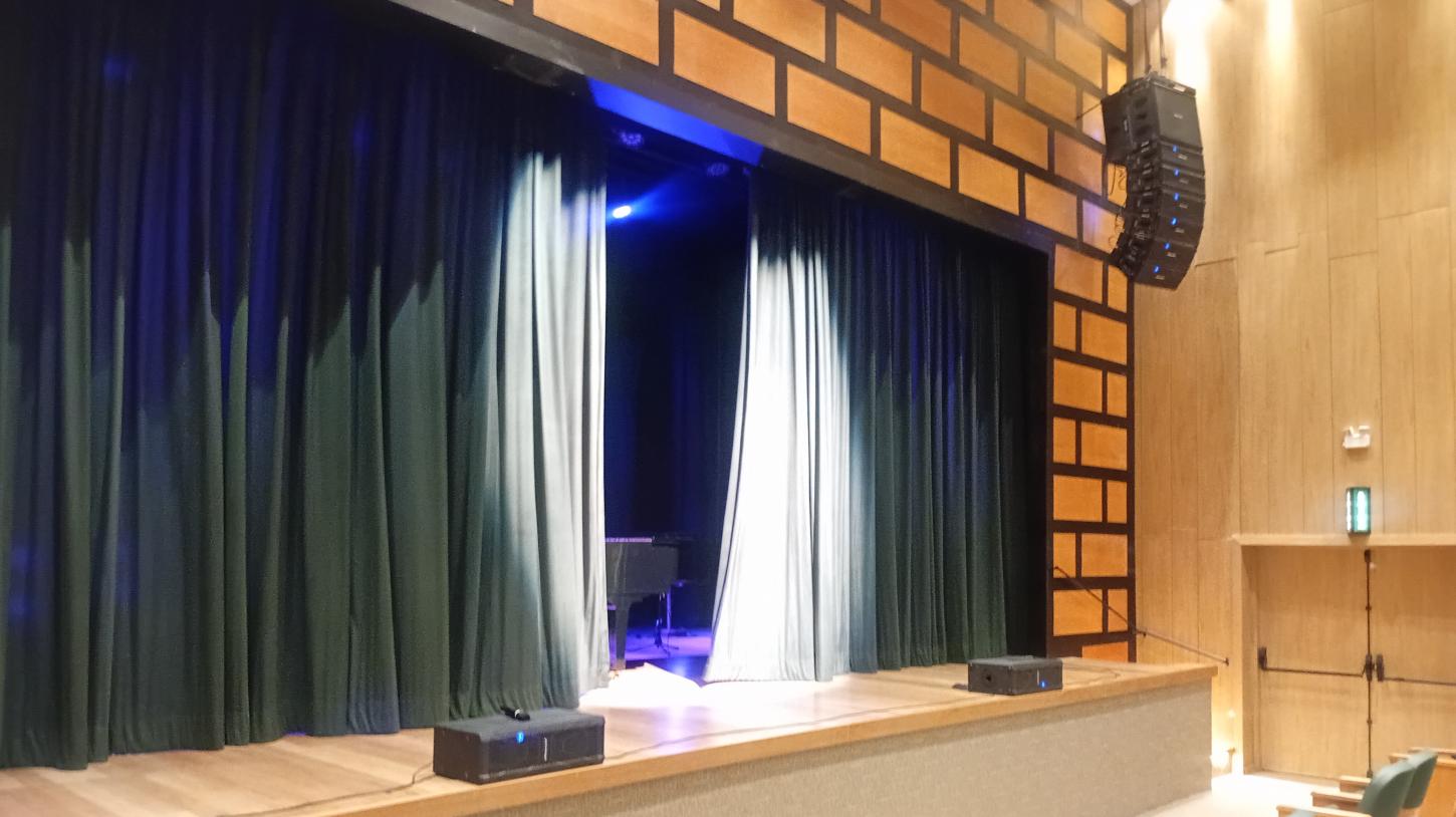 Quintas Clássicas” estreia em Teresópolis com recital de Felipe Naim