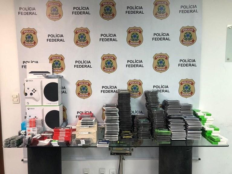 Detido no aeroporto com com cerca de R$ 50 mil em produtos eletrônicos