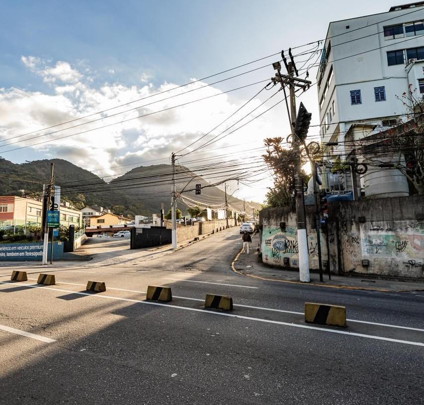 Rua do Hospital São José voltará a ser de mão dupla