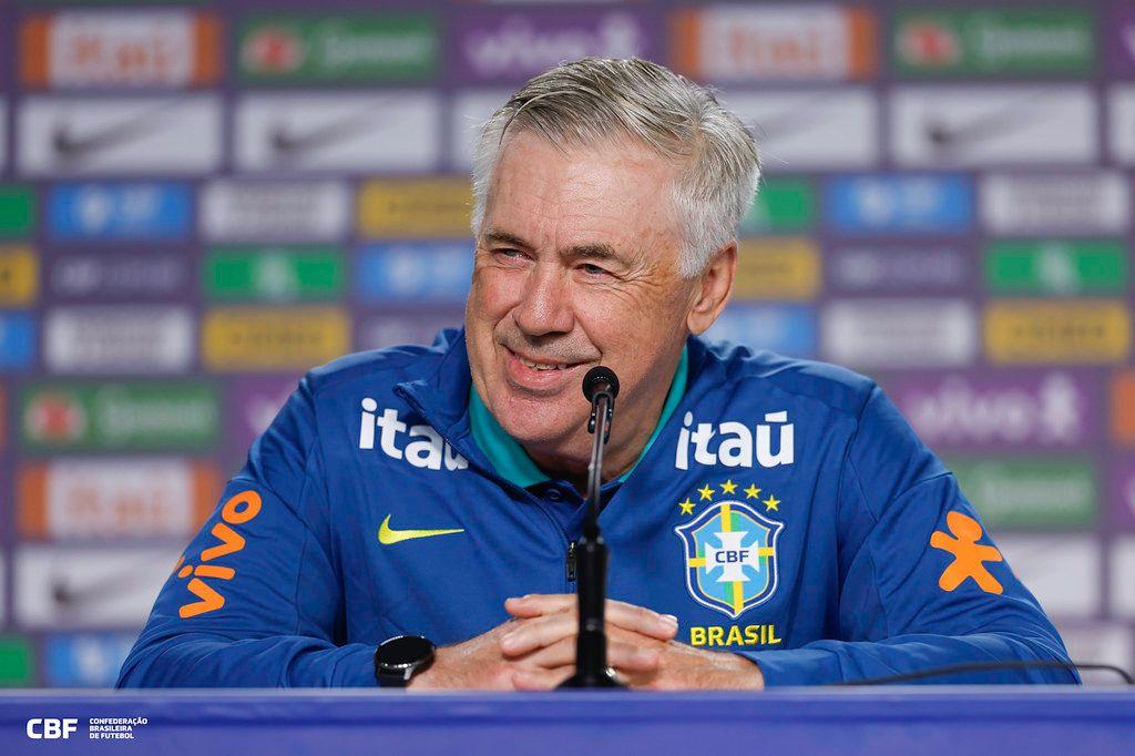 Ancelotti fala em Teresópolis de mudanças para jogo contra a Bolívia