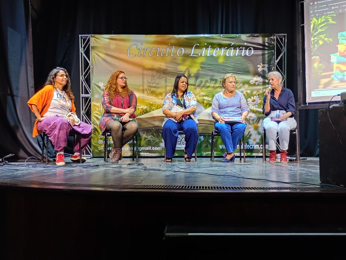 Encontro literário na Casa de Cultura mobiliza memória, identidade e leitura comunitária